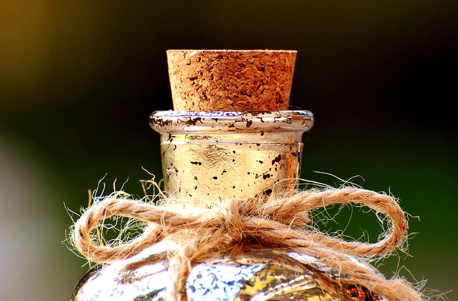 brown, yellow, decorative, jar, bottle, cork, cord, bottle closure, close-up, focus on foreground