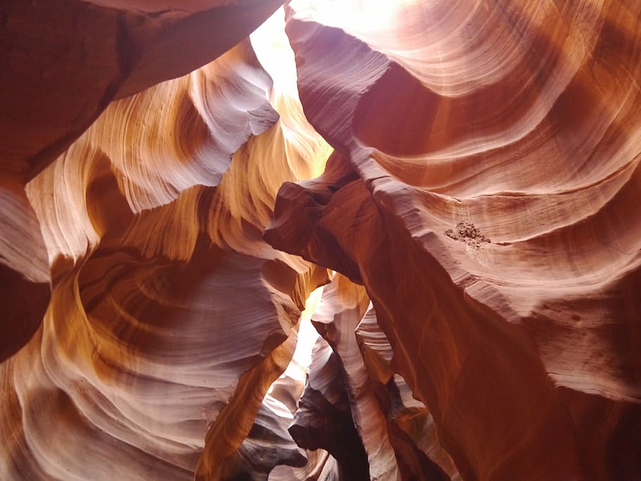 caverna marrom, mãe natureza, caverna, arenito, desfiladeiro, deserto, natureza, antílope Canyon, corroído, geologia