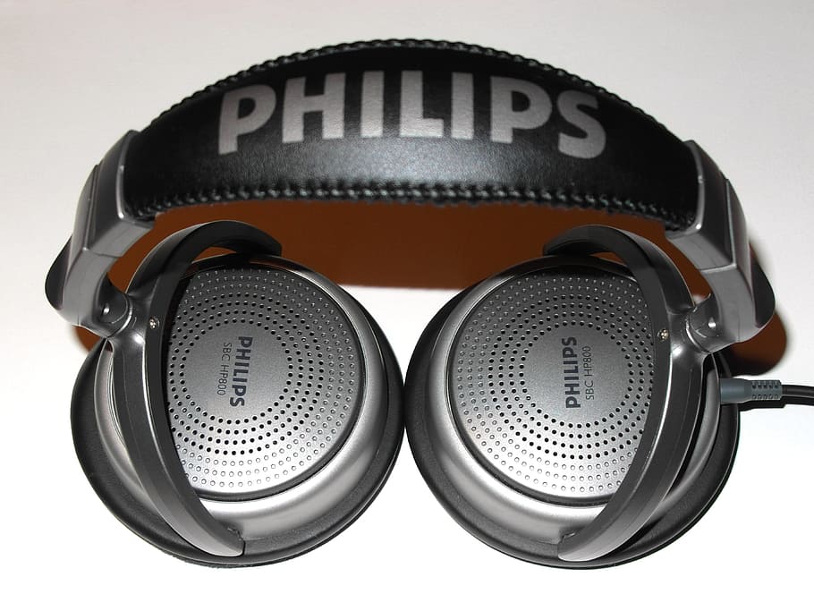 Headphone, Philips, Musik, headphone philips, mendengarkan, audio, audiophile, suara, earphone, teknologi