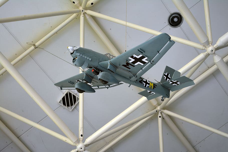 airplane, model, hobby, modeling, historic, museum, second world war, air vehicle, low angle view, technology