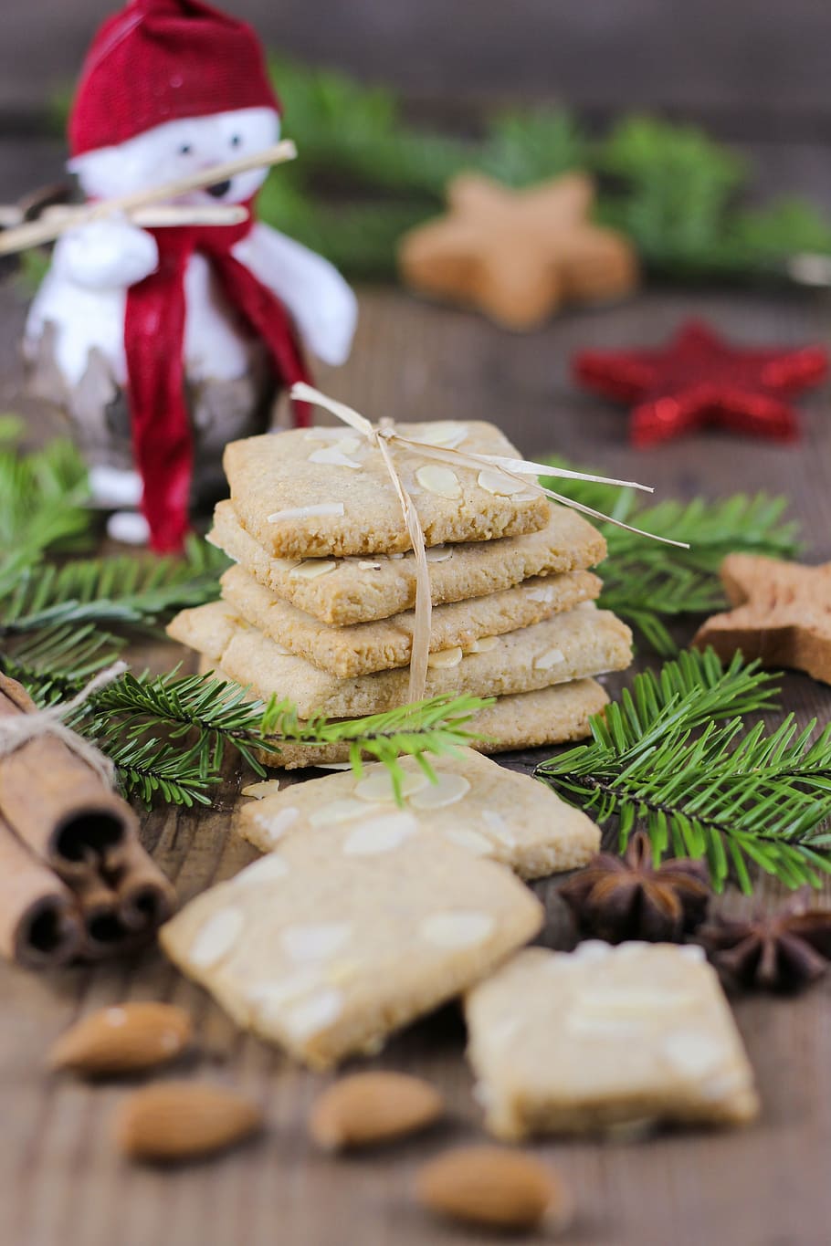 biscuit with tie, advent, cookies, speculaas, christmas, small cakes, bake, self-made, bakery, almonds