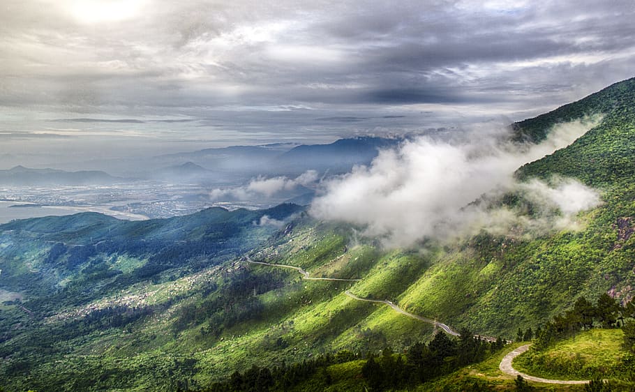 antena, vista, ladera de la montaña, cubierto, humo, nubes, Vietnam, Danang, Da Nang, dos