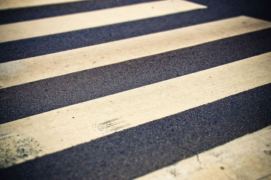 faixa de pedestre branca, estrada, passadeira, travessia de pedestres, sinal de trânsito, tráfego, pedestre, cruz, cruzamento, cidade