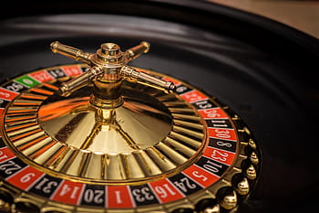 roulette-casino-black-red-royalty-free-thumbnail.jpg