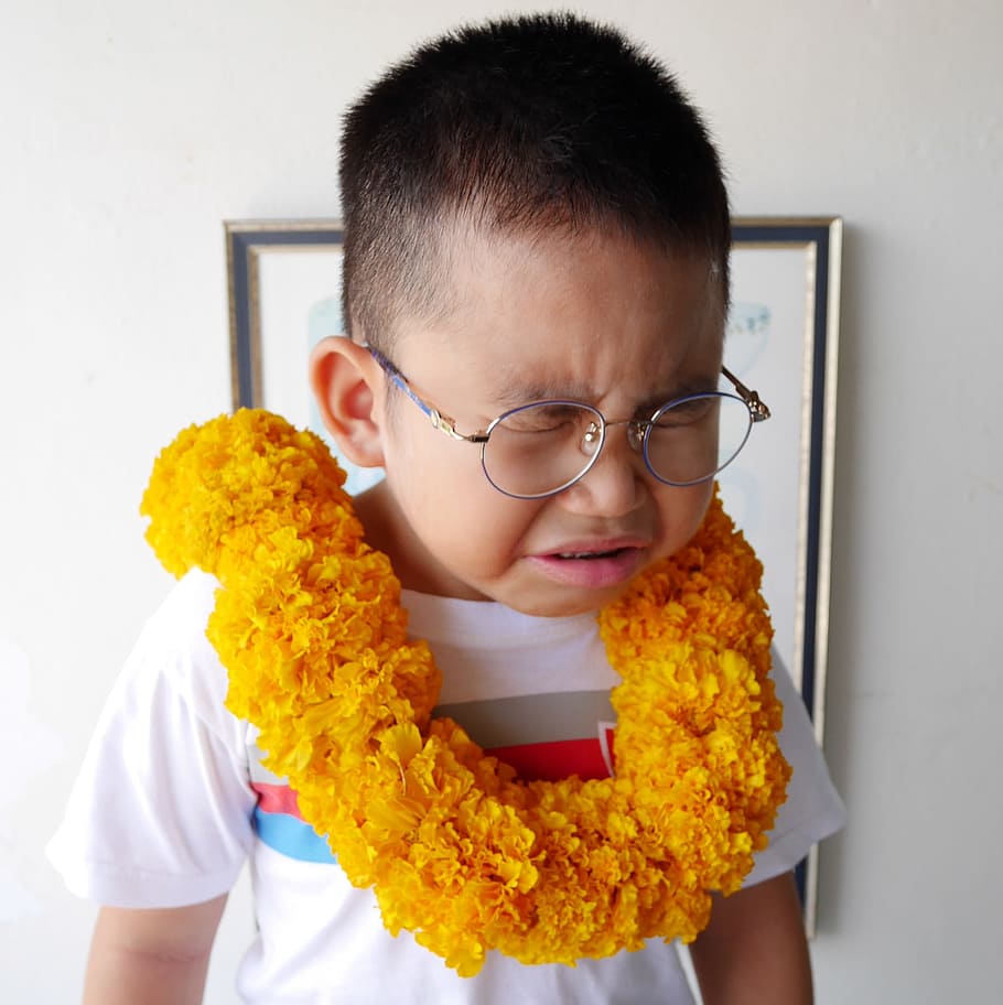 marigold flower, coloring pages kids, Marigold, Flower, Coloring, Pages, Kids, kids glasses, sad, sad crying