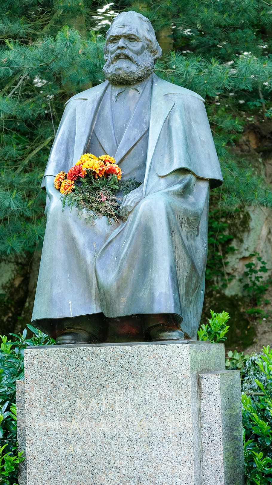 Monumento, estatua, Karlovy varía, Karlovy-varía, Karl Marx, planta, día, naturaleza, ninguna gente, escultura