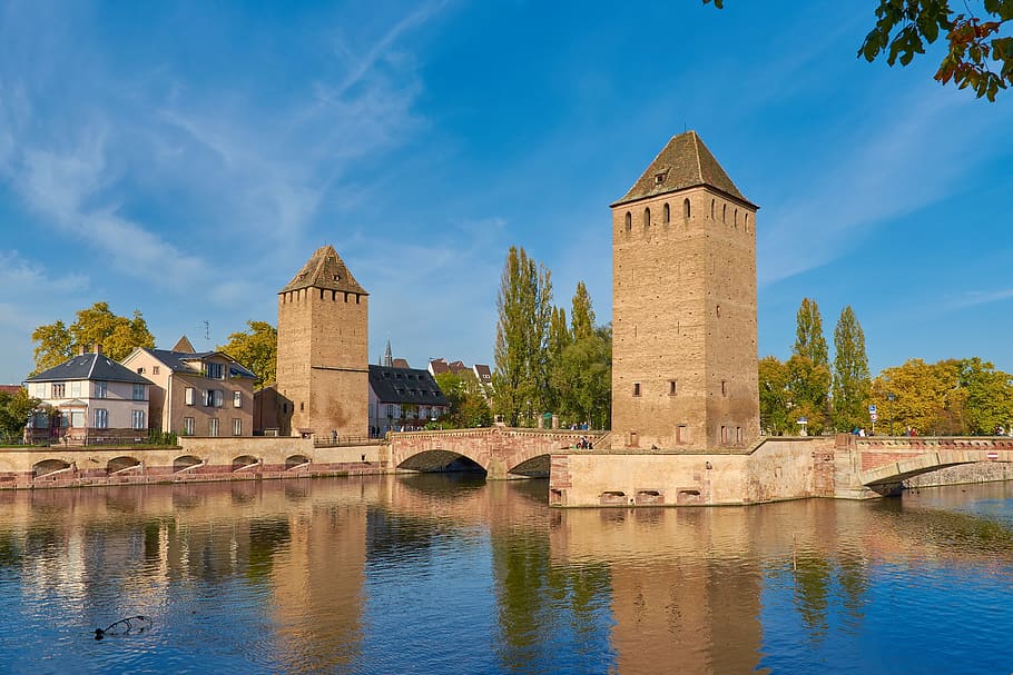 dois, marrom, edifícios de tijolo, corpo, água, alsácia, estrasburgo, torre henry, envelopes pont, bastião canon