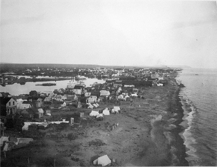 1907, nome, alasca, casas, costa, domínio público, mar, vintage, preto e branco, arte visual