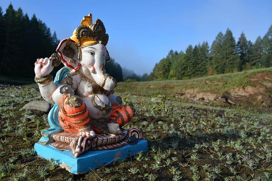 closeup, photography, lord ganesha figurine, Ganesh, Hagg, Lake, Oregon, hagg lake, children only, sky