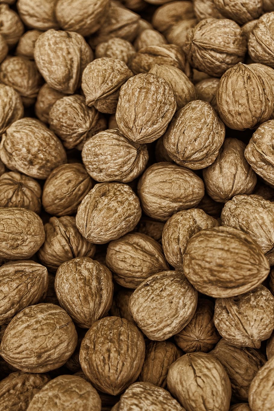 walnuts, nutshells, nuts, healthy brown, shells, food, cooking, tasty, natural, healthy