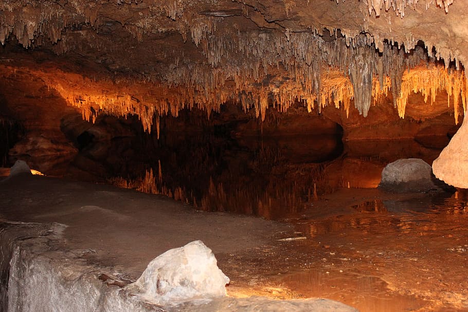 inside, cave, lights, rocks, luray virginia, caves, caverns, spelunking, underground, stalagmite