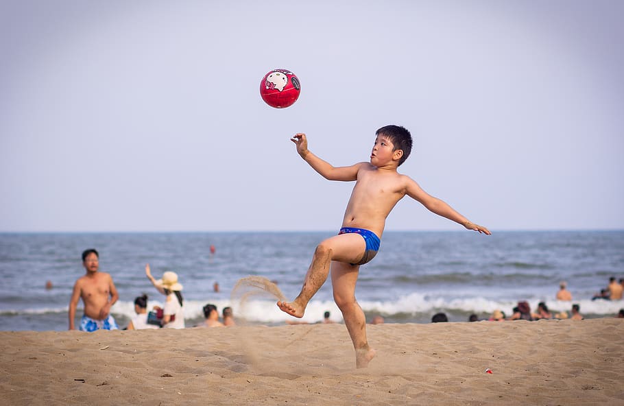 children, boy, soccer, sea, le quoc thanh, playing, vietnamese children, beach soccer, beach, land