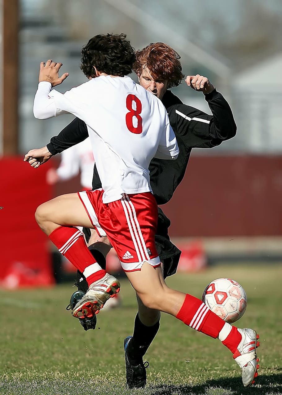 soccer, football, soccer player, game, competition, soccer ball, action, teen, youth, kick