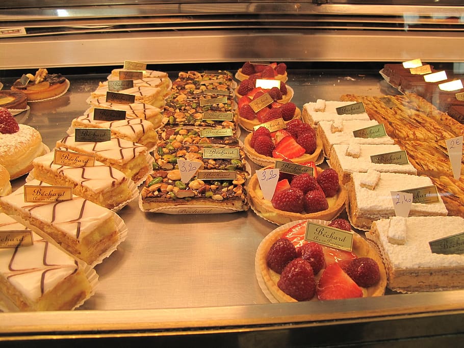 patisserie, baked goods, pastry, tasty, delicious, icing, cake, food, eat, snack