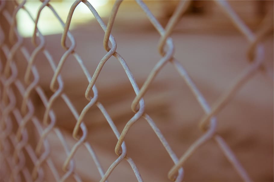 chainlink, fence, chainlink fence, security, safety, boundary, protection, barrier, close-up, focus on foreground