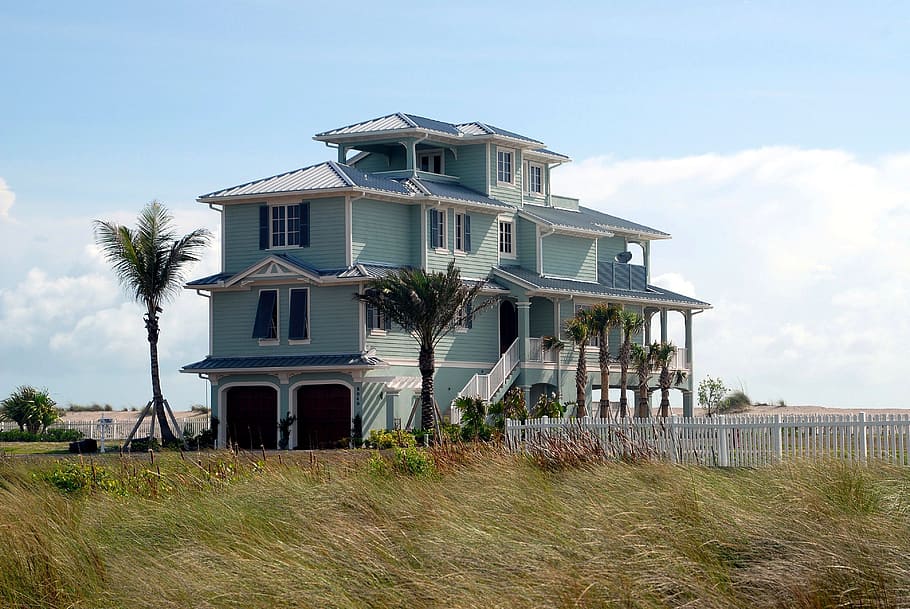 teal 3- storey house, 3-storey, cloudy, sky, Family, Beach, Home, Florida, Usa, multi family