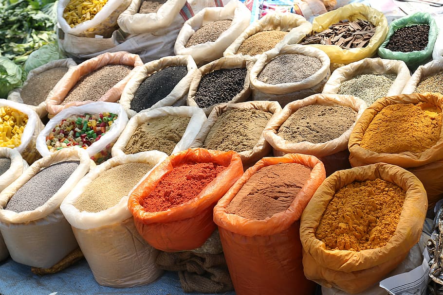 lote de especias variadas, especias indias, especias, indio, comida, ingrediente, cocina, picante, polvo, seco
