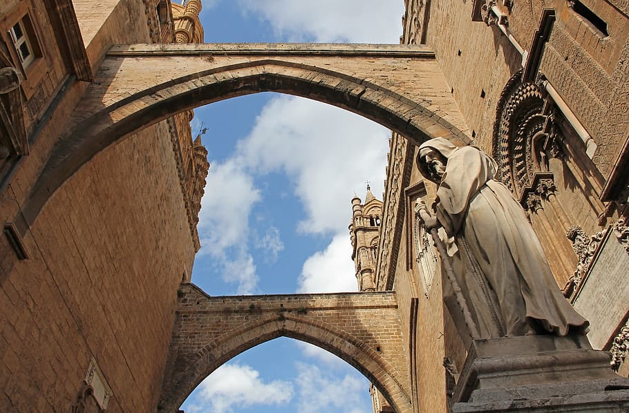 cathedral of santa maria, santissima, assunta, dom, palermo, sicily, italy, ionian, mosaics, columnar