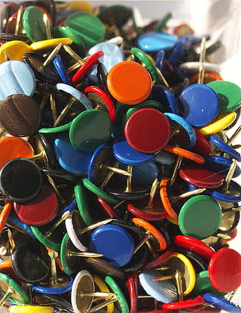 nails-colorful-color-packaging-blister-thumbtack-royalty-free-thumbnail.jpg