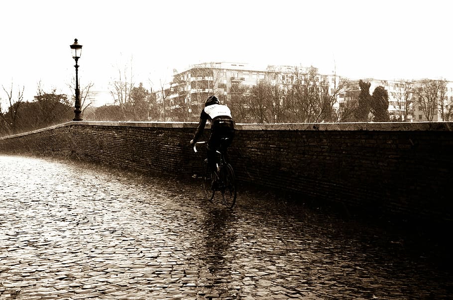Ciclista, Esportes, Bicicleta, Chuvoso, chuva, dia chuvoso, duas pessoas, adulto, equitação, ciclismo
