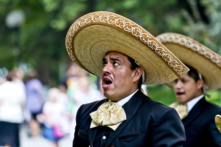 man wearing sombrero, singer, mexicans, sing, man, hat, dressed up, face, artists, street artists