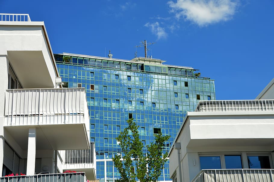 Kempten, Hotel, Architecture, Skyscraper, glass front, tower house, glass, mirroring, cloud, sky