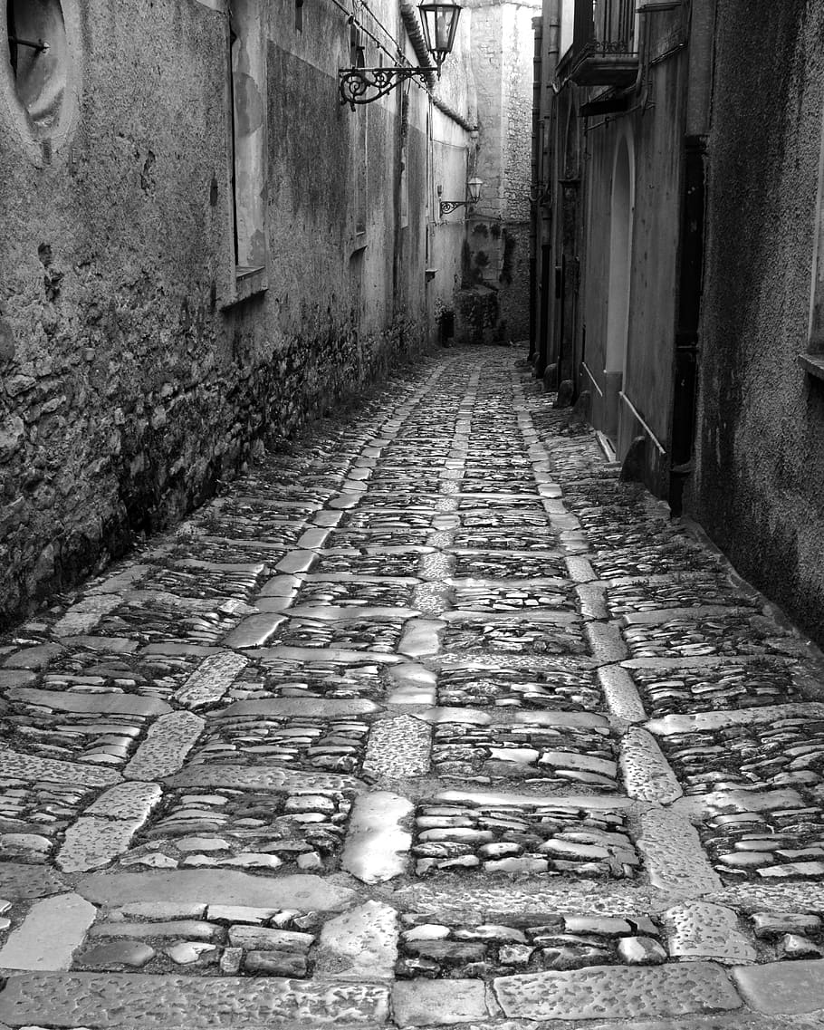 away, alley, eng, old, historic center, paved, stone, road, architecture, passage