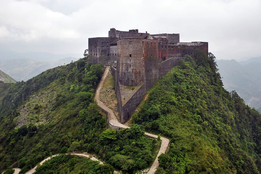 foto udara, fotografi, hitam, bangunan, puncak, gunung, benteng, 1804, militer, haiti