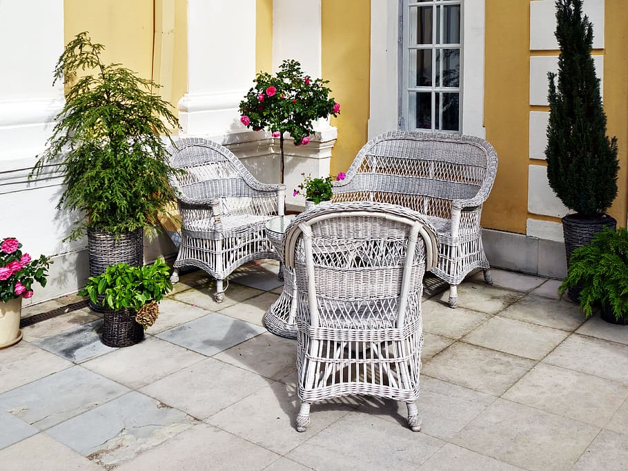 white, wicker chair, bench, outdoor, wicker furniture, seating area, terrace, manor, manor house, palmse