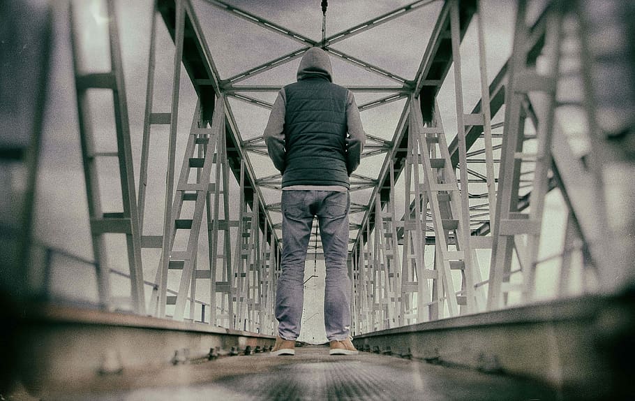 男, 立っている, 橋, 孤独, 輝き, 熟考, 謎, 感情, 気分, 恐怖