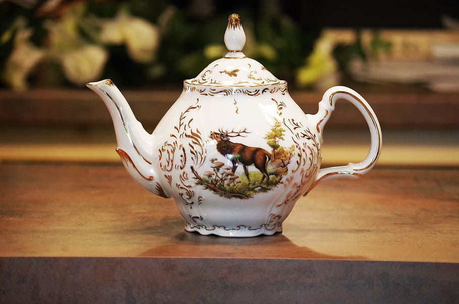 ceramic, teapot, wooden, surface, selective, focus photography, porcelain, tea pot, garnish, hand drawing