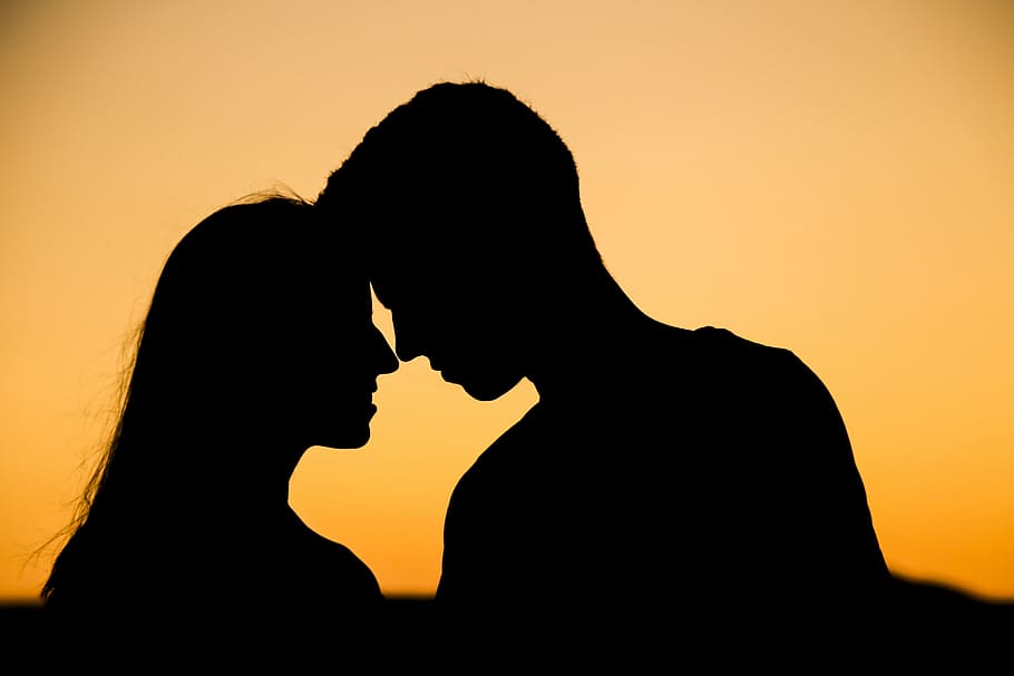 silhouette, man, woman, love, devotion, two people, heterosexual couple, kissing, togetherness, romance