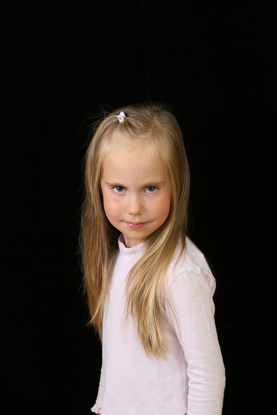 girl, wearing, white, long-sleeved, shirt, black, background, girls, child, portrait - Pxfuel