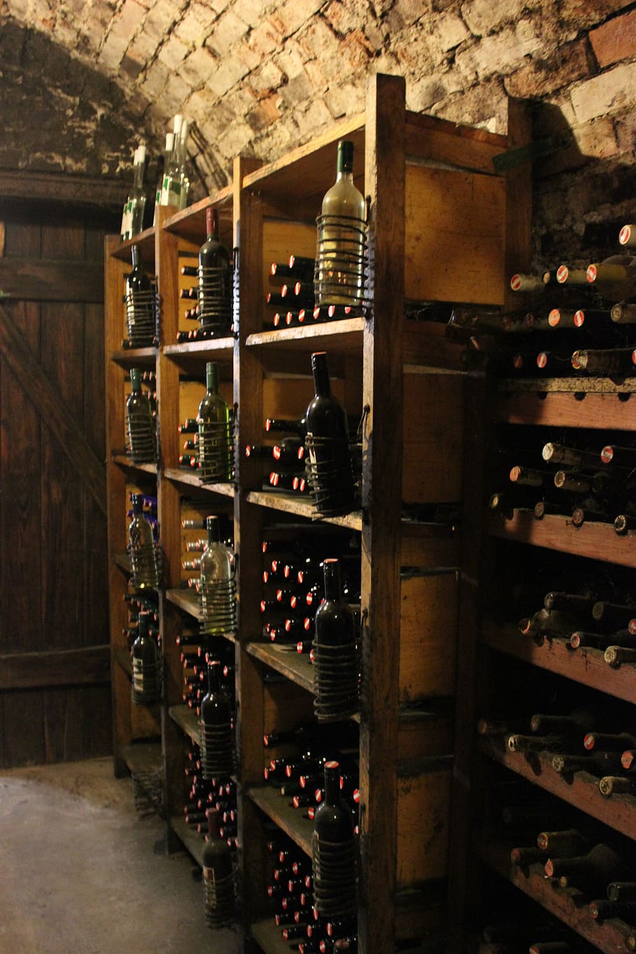 wine cellar, wine, vinoteka, bottle, shelf, wine bottle, alcohol, container, drink, refreshment