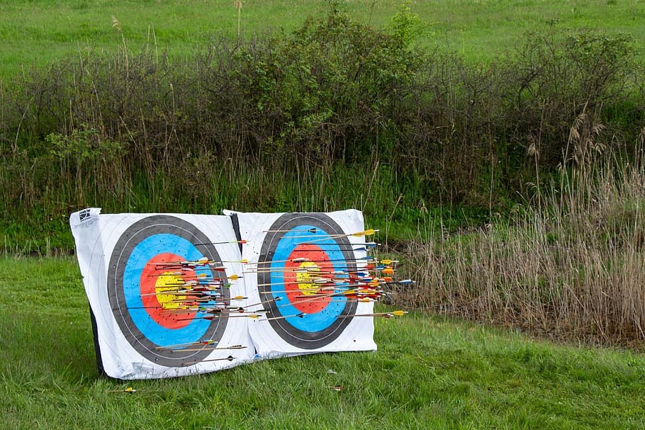 arrow, target, range, bullseye, sport, aim, hit, accuracy, shooting, training