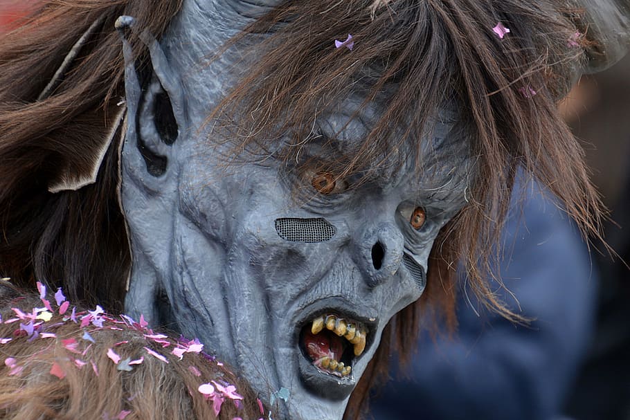 gray monster mask, pacer, mask, costume, customs, expel demons, good spirits call, creepy, horns, fash