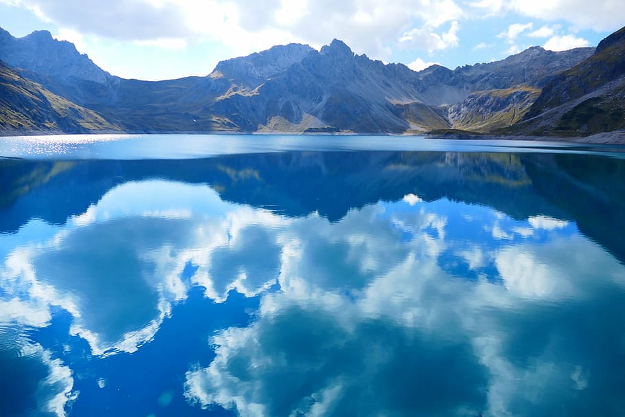 clear, blue, water, reflecting, sky, mountain ranges, day time, lüner lake, clouds, mirroring