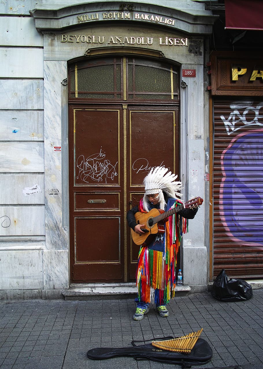 musician, singer, street, artist, indian, istanbul, turkey, avenue, portrait, photography