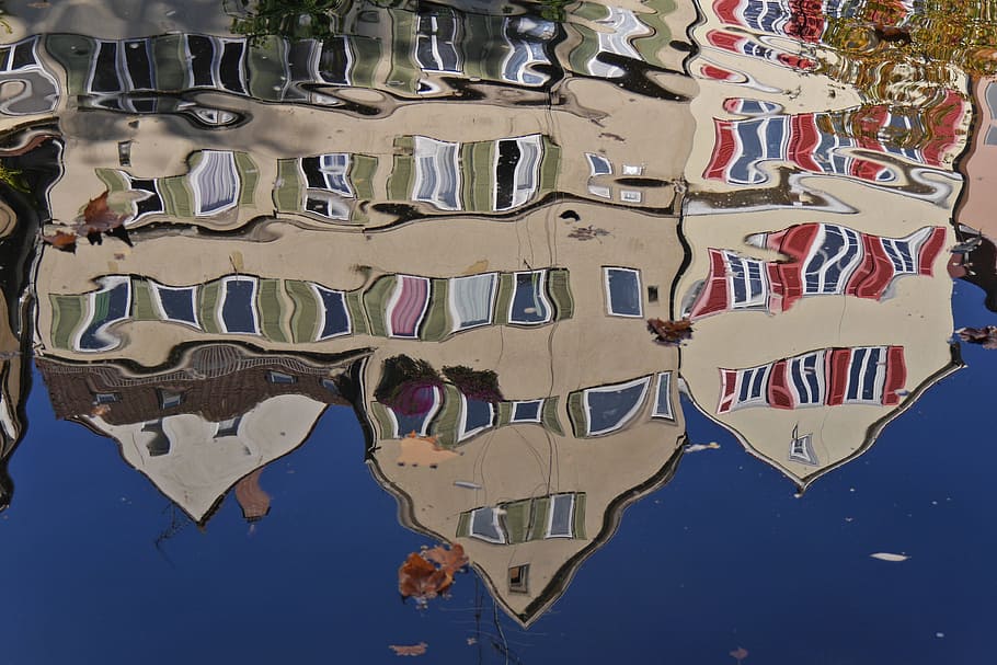 Tübingen, Mirroring, Distortion, Water, homes, reflection, star - space, outdoors, close-up, architecture