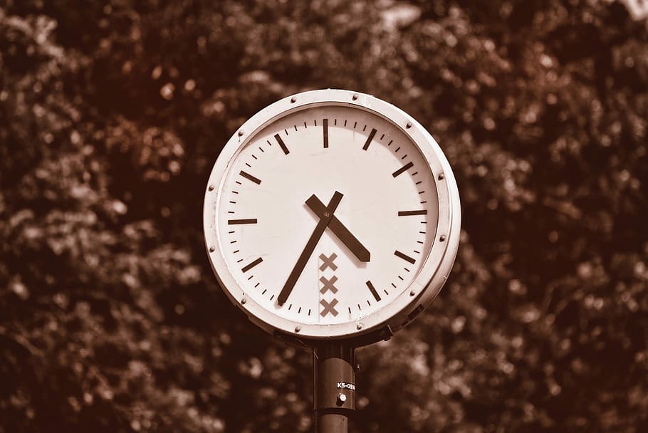 clock post, 4: 35, street clock, clock, time, hour, round clock, clock hands, hands, hour hand