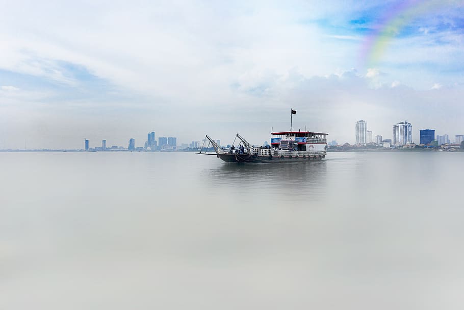ferry camboya, barco camboya, barco khmer, salang, río mekong khmer, río meong, asean, asiático, río asain, agua