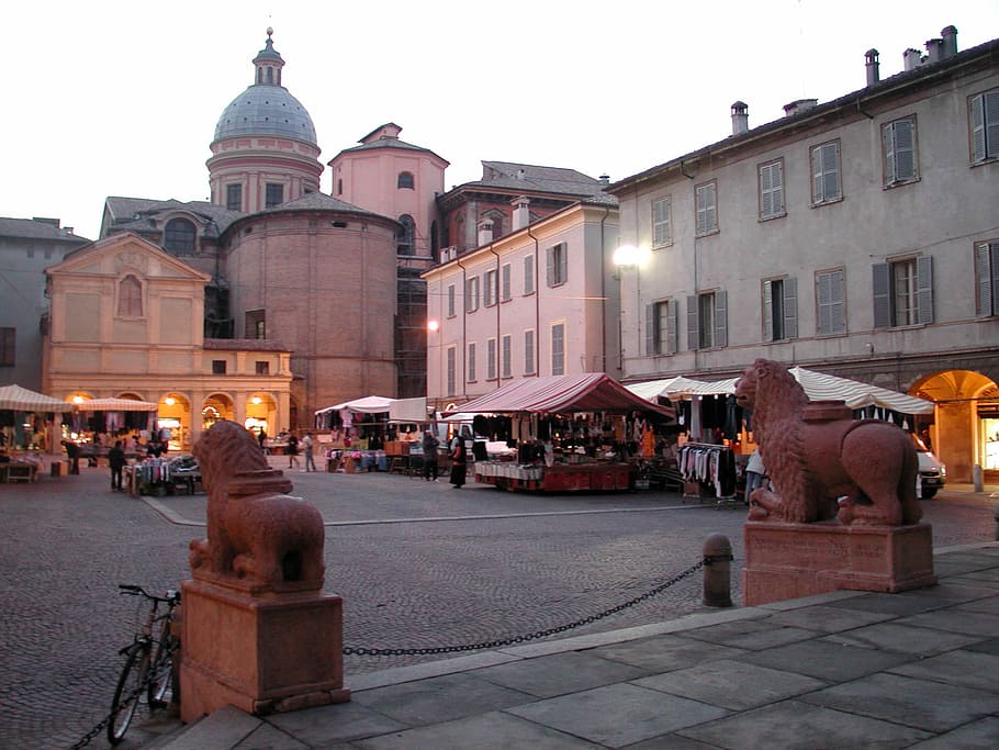 Piazza San Prospero, Reggio Emilia, Italia, edificios, Emilia, fotos, dominio público, Reggio, arquitectura, plaza de la ciudad