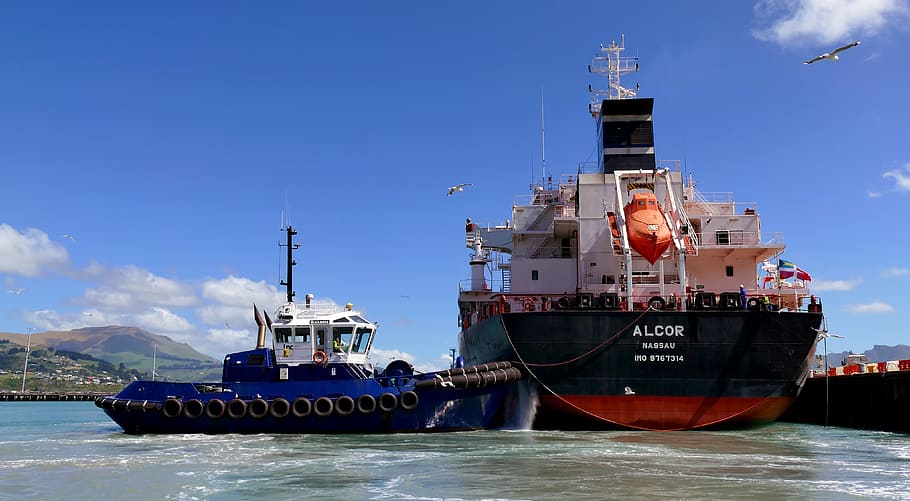 Tug, Blackadder, Alcor, Bulk carrier, body of water, ships, calm, transportation, mode of transportation, nautical vessel