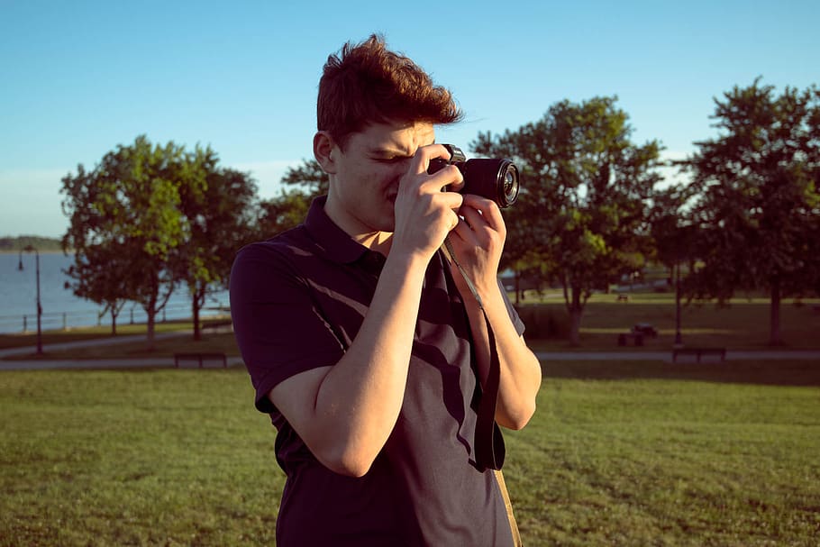 grapher, graph, man, male, camera, lens, professional, person, outdoors, sunset