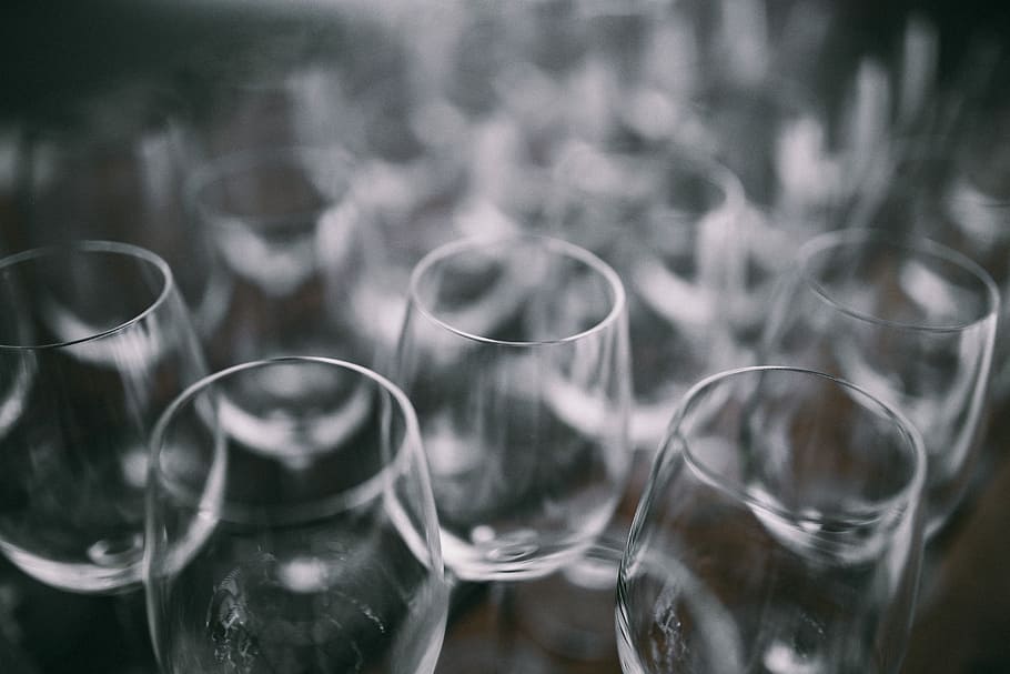 空のワイングラス, 空, ワイングラス, グラス, パーティー, 多くのグラス, ホームアクセサリー, アルコール, ドリンク, 飲酒グラス