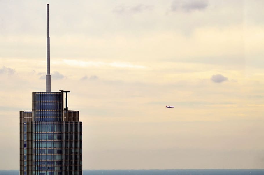airliner, flight, high-rise, building, trump, tower, chicago, illinois, downtown, city center