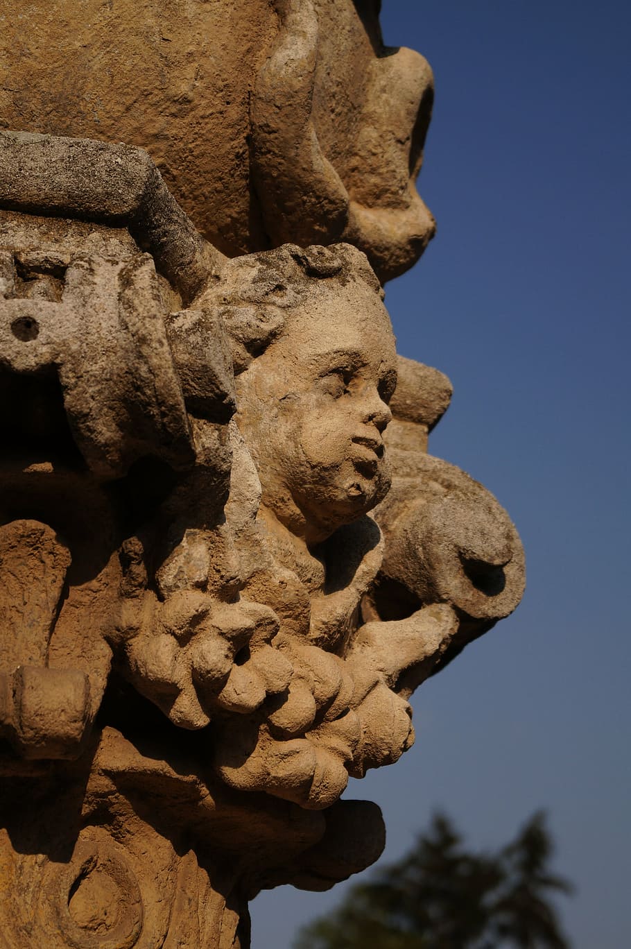 statue, head, facial, stone, column, carved, putto, angel, old, carving