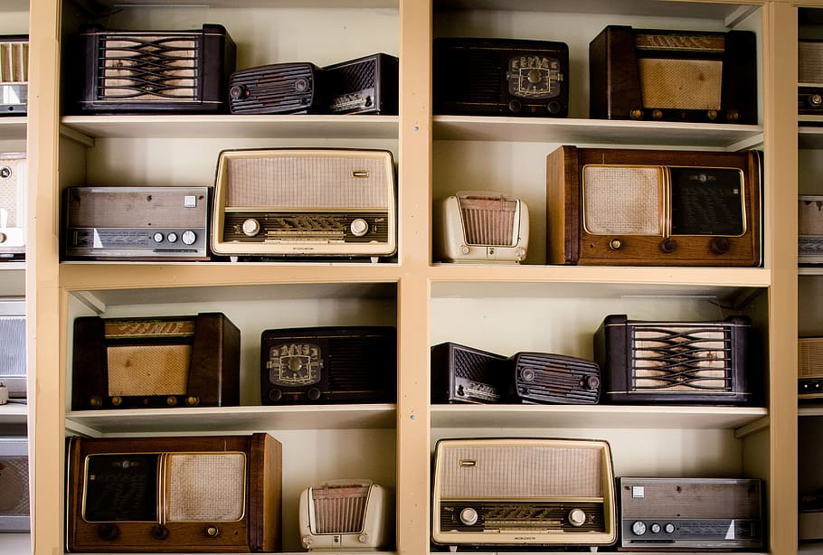 vintage, transistor radios, shelves, assorted, radio, beige, wooden, tiered, shelf, radios