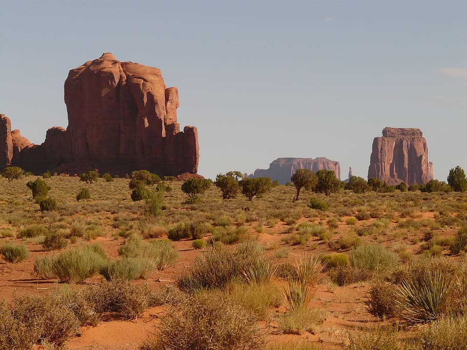 green, grassfield, rock, Monument Valley, towers, rocky towers, climb, steep, high, erosion