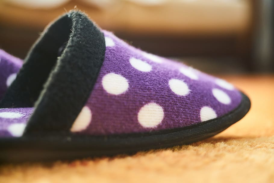 purple, white, polka-dot, indoor, slipper, floor, slippers, spotted, carpet, foot